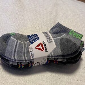 Reebok Boy’s low cut 6 pack socks